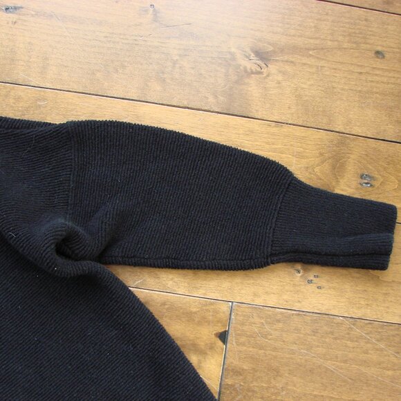 Free People Black Ottoman Slouchy Sweater Oversized Comfy Mock Neck Size Medium - Picture 6 of 10